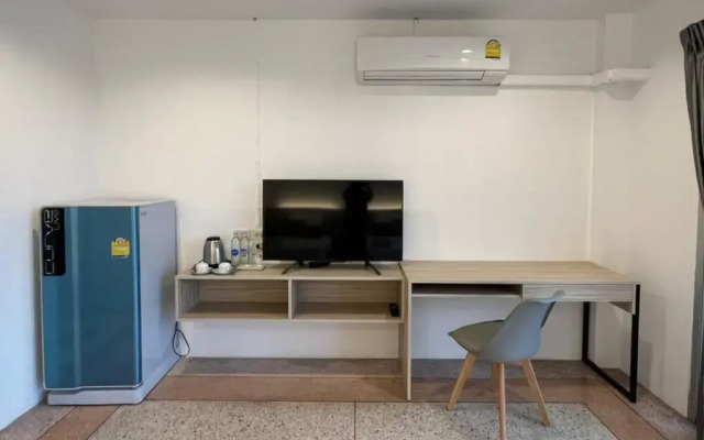 AK Terrace
