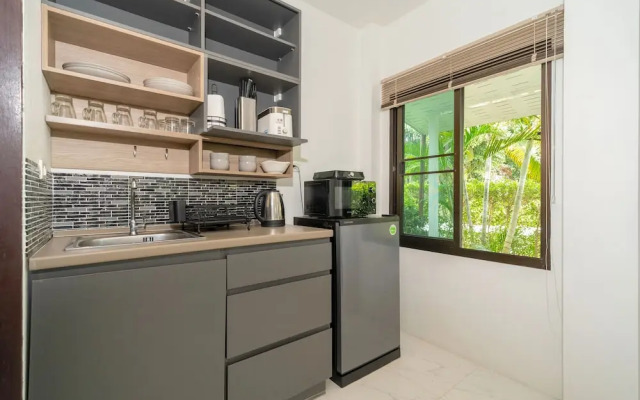 NaiHarn Private Oxavia Garden Bungalows