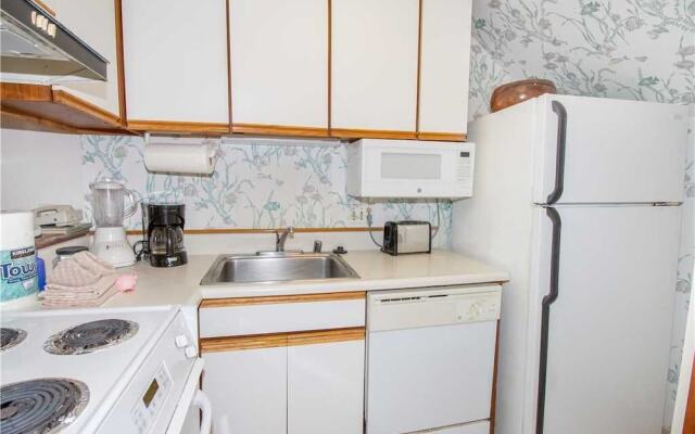 Kahana Sunset C4 - Two Bedroom Condo