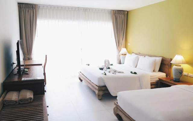 Teak Wing Hotel Samui