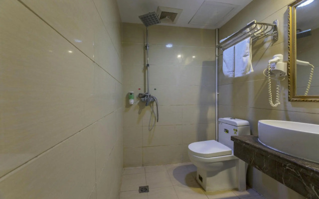 Beiwan Hotel (Liugouyu Subway Station)