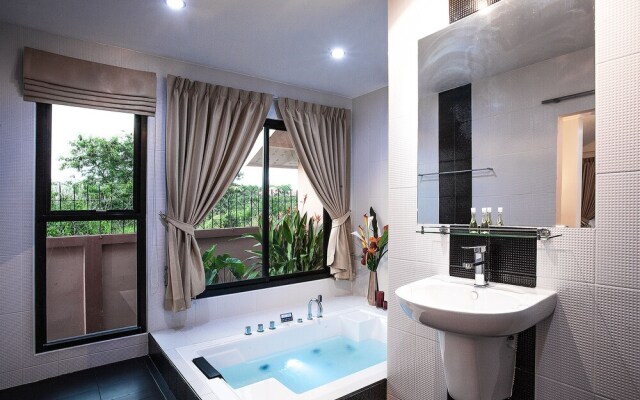 Baan Chatmanee