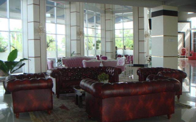 CK Tanjungpinang Hotel & Convention Centre