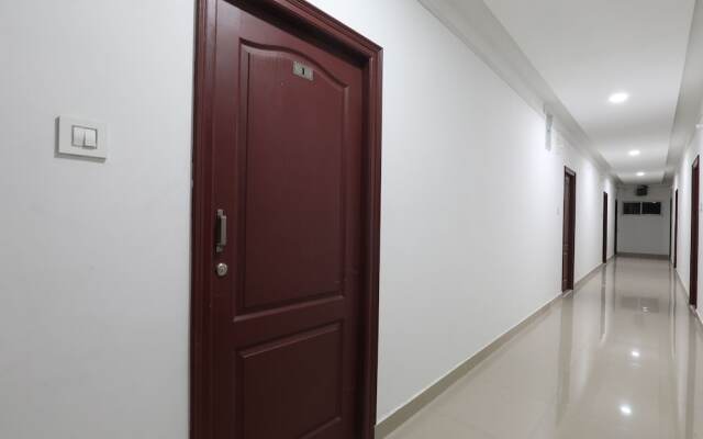 OYO 17279 Royal Inn Hotel