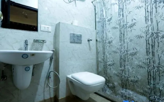 Hotel Ark Suites At Airport