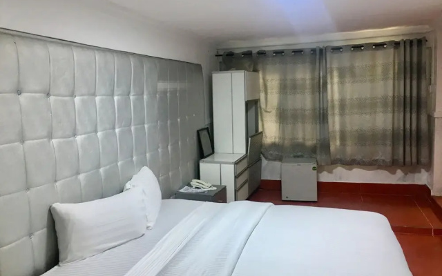 Sese Cottage