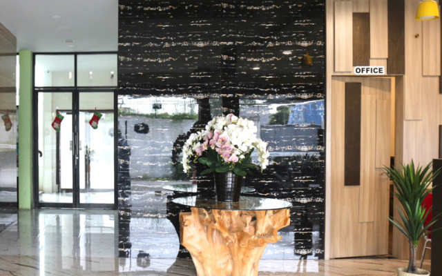 OYO 727 Merlion Hotel – Lobby – Medan