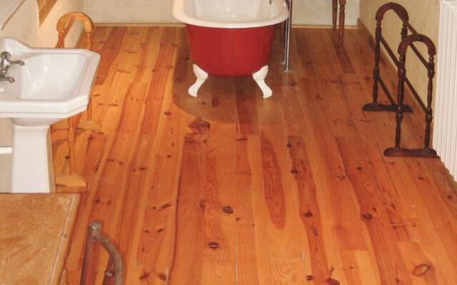 HomeRez - Farmhouse Boulin - Condom