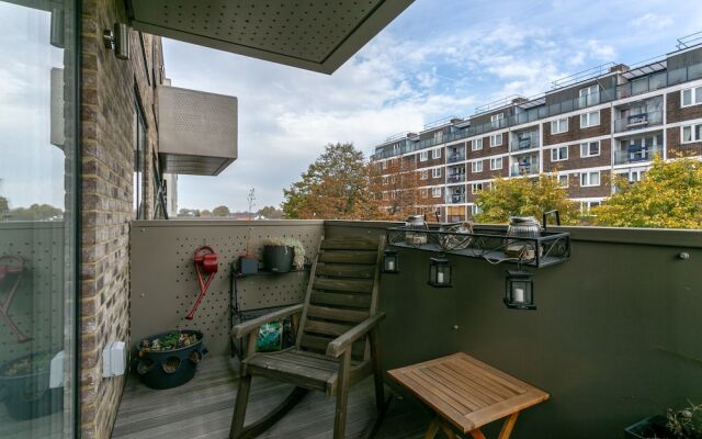 Spacious 2 Bedroom Apartment in Hackney