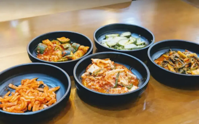 Koreana Hostel