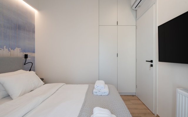 Io Suites