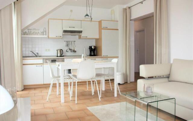 GODS06108-FeWo-Moeoev