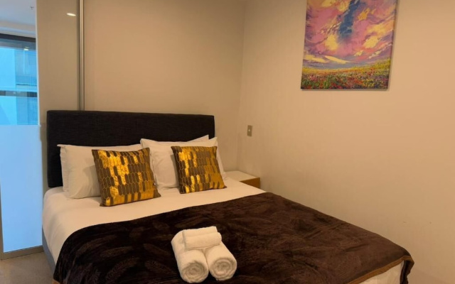 Near Sky Tower Cozy 1B Apt Close to Port – Guest Rooms – Auckland