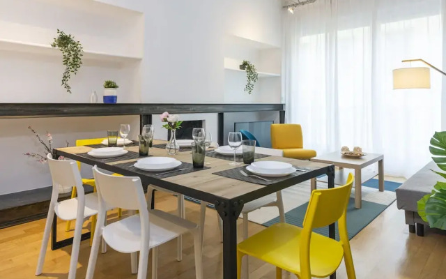 Santa Valeria - 4 Bedrooms Apartment