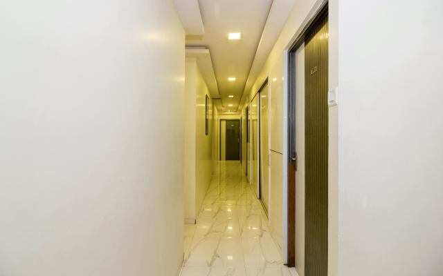 OYO 7407 Hotel Blue Sea
