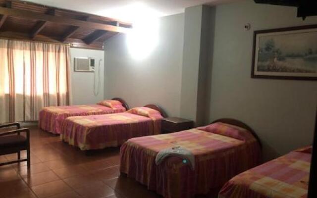 Hotel Shalom