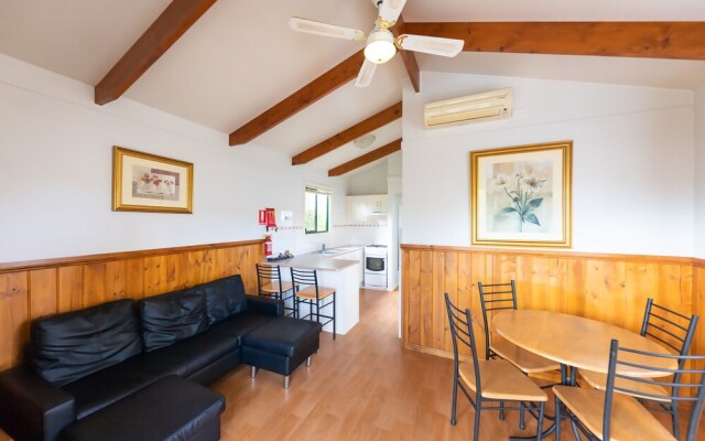 Eildon Riverside Holiday Park