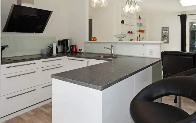 6 Person Holiday Home in Hadsund-by Traum