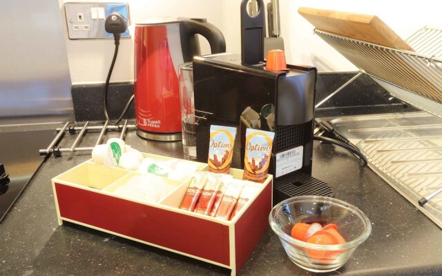 Mailbox Grand Central Prime Apartment- City View