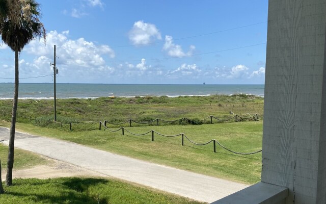 Bolivar Dunes 3 Bedroom Home by Redawning