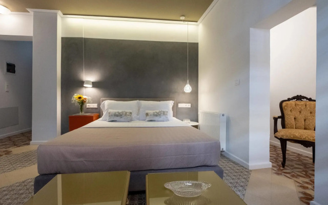 Athenian Yard Suites