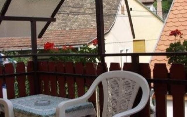 Zách Klára utcai Apartman
