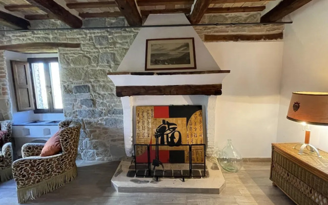 Spacious Holiday Home With Swimming Pool