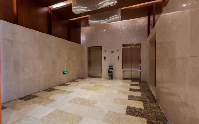 Yeste Hotel Train Station Branch