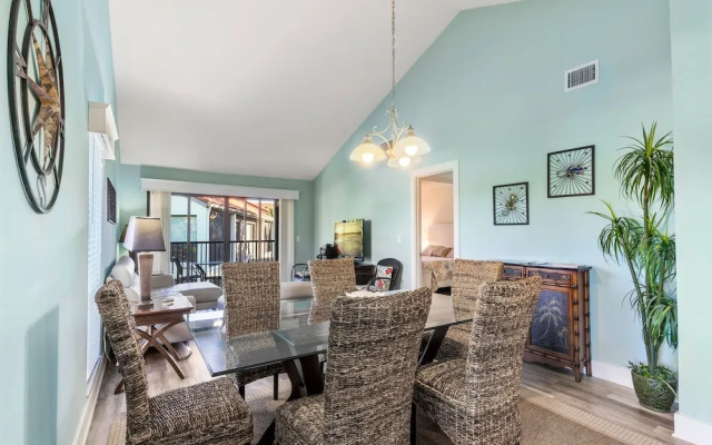 Siesta Dunes Beach 201 by Vtrips