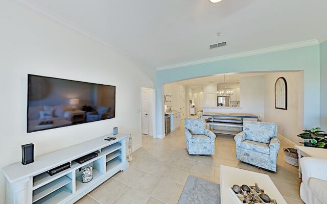 300cbw32 3 Bedroom Condo