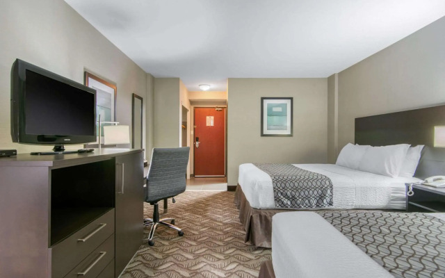 Clarion Hotel