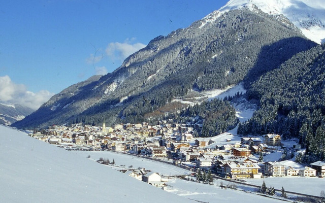 Cozy Apartment in Nederle Near Ski Slopes