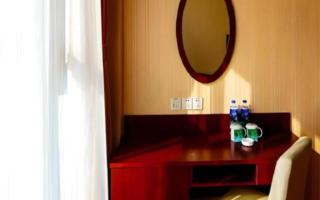 GreenTree Inn Jiangsu Zhangjiagang Jingang Town Darunfa Express Hotel