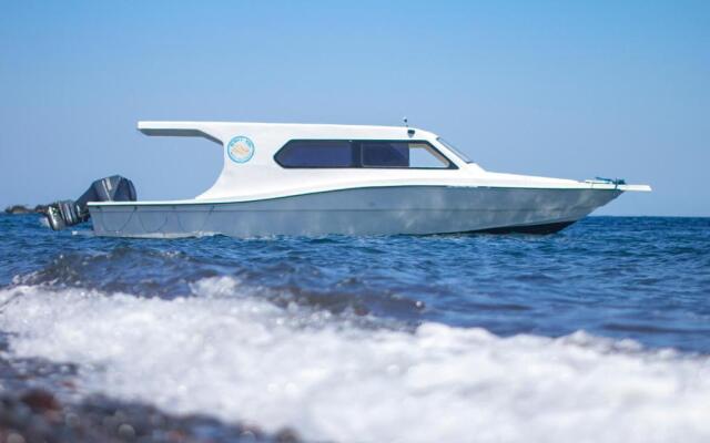 Hi Blue Bali Melasti Dive Resort