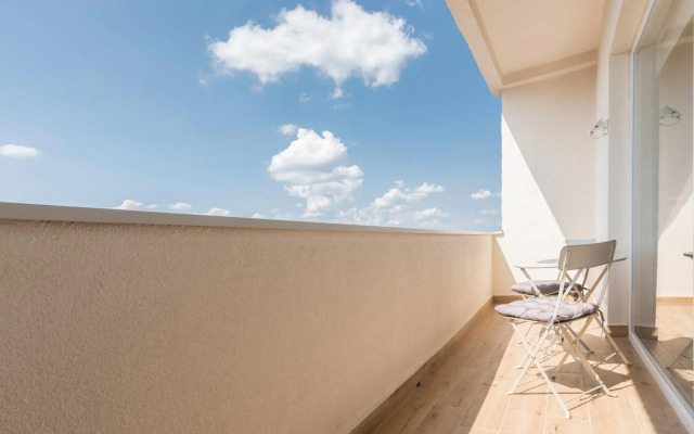 Urban ZEN with View - City Break Apartments