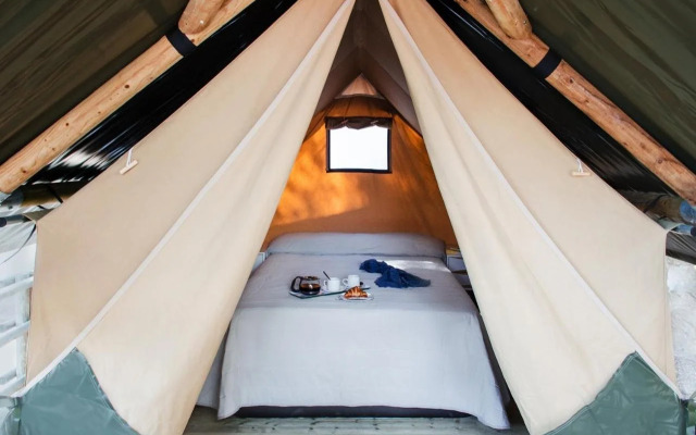 Camping Torre de la Mora