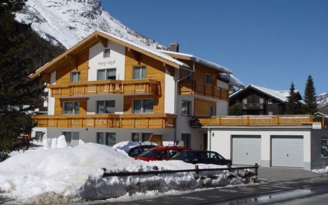 Berg-idyll Saas-grund