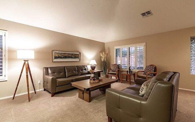 Estrella Grand 4BR by Casago