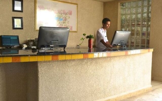 Las Sirenas by Mayan Princess