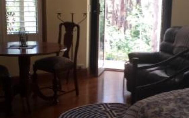 Stringybark Hills Retreat
