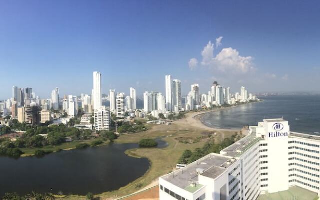 Moderno Apartamento Frente al Mar