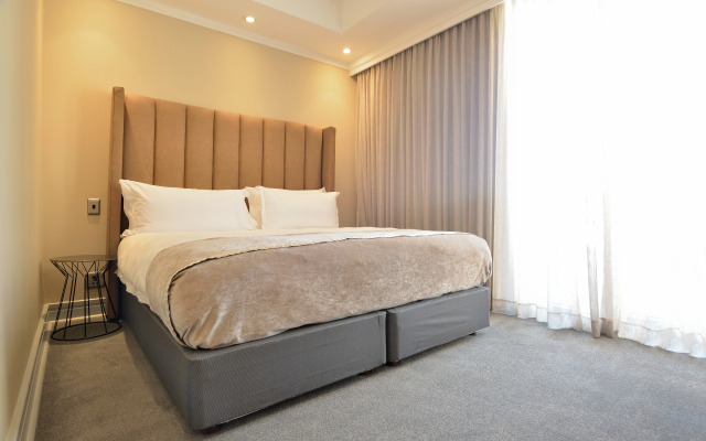 Raphael Penthouse Suites