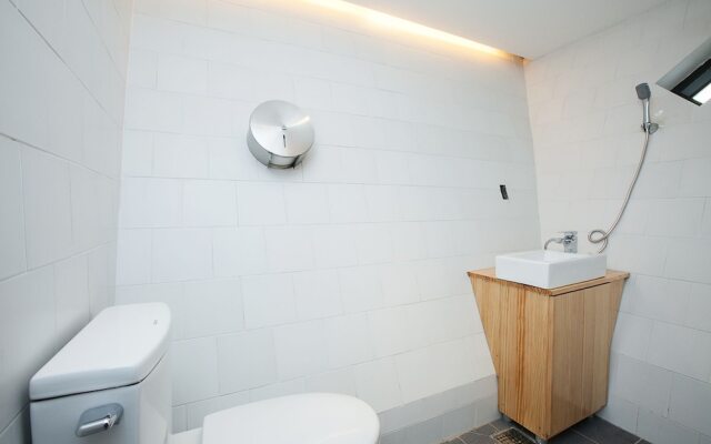 Mir Guesthouse - Hostel