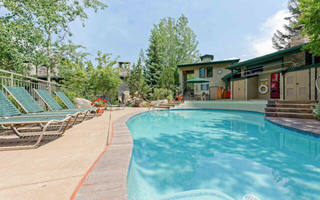 135 Aspen - 3 Br Townhouse