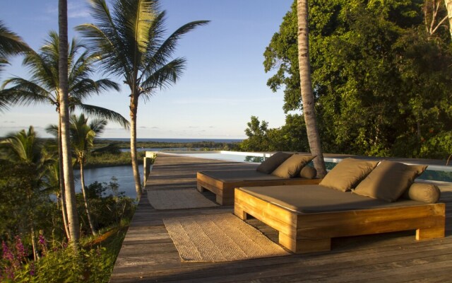 KA BRU River Villa