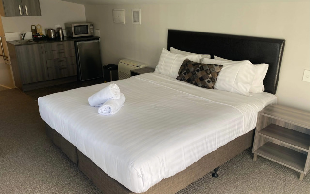 Ramada Suites by Wyndham Queenstown Remarkables Park
