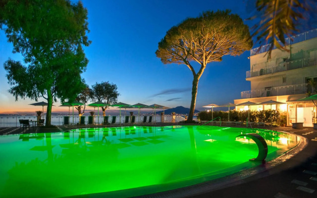 Grand Hotel Riviera