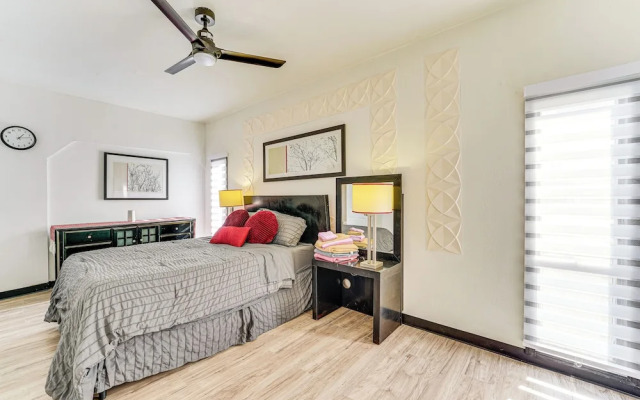 Springdale Vacation Rental ~ 9 Mi to Fayetteville!