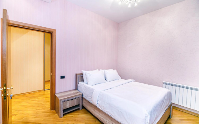 Zarifa Aliyeva str. 28 M63 Daire