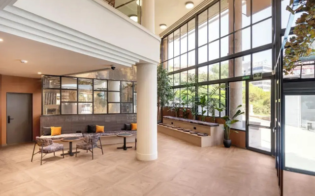 Holiday Inn Madrid-piramides